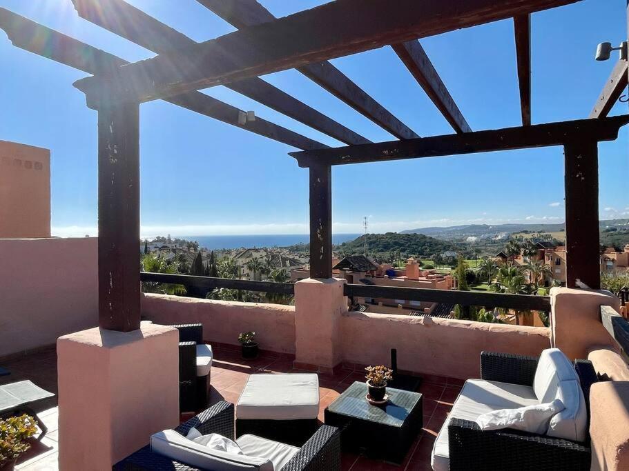 Schoenes Penthouse Mit Meerblick Pura Vida Bahia de Casares Exteriér fotografie